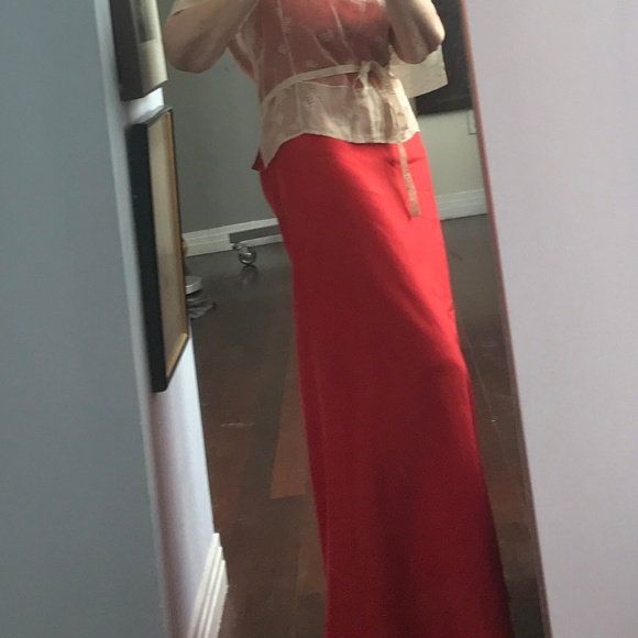 AKIRA ISOGAWA Red Silk Stunner_4 - Picture 8 of 11